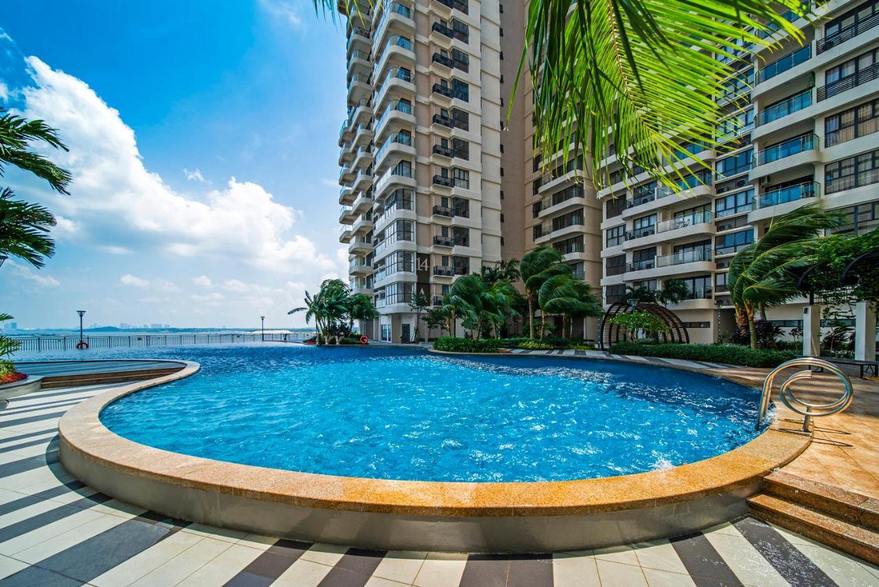 Scenic Country Garden Danga Bay By Lions Bay Apartment ยะโฮร์บาห์รู ภายนอก รูปภาพ